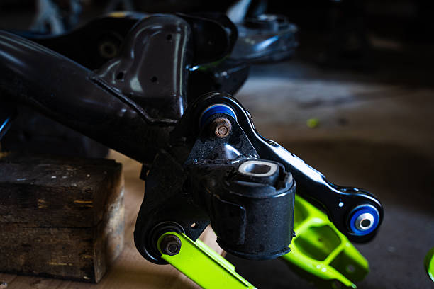 مائکرو کریکس سے لے کر ناکامی تک: کس طرح بار بار معطلی کا بوجھ ربڑ کی جھاڑیوں کو ختم کرتا ہے