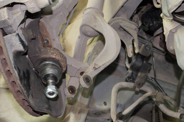 رول زاویہ اور رول سختی کی تقسیم میں کنٹرول بازو بشنگ کا کردار