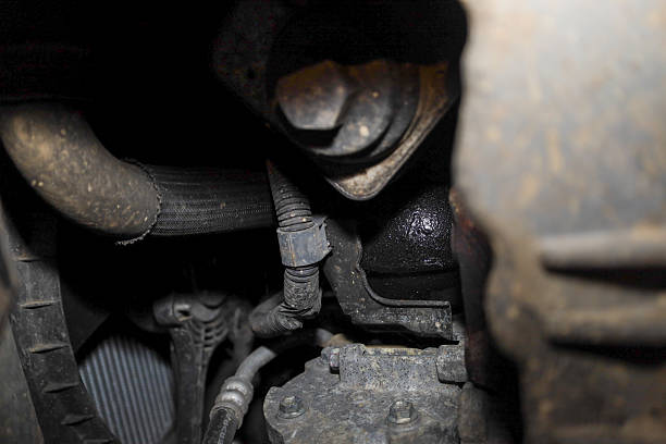 خراب ٹرانسمیشن ماؤنٹ کی علامات اور تبدیلی کی لاگت: کار مالکان کے لیے ایک مکمل گائیڈ